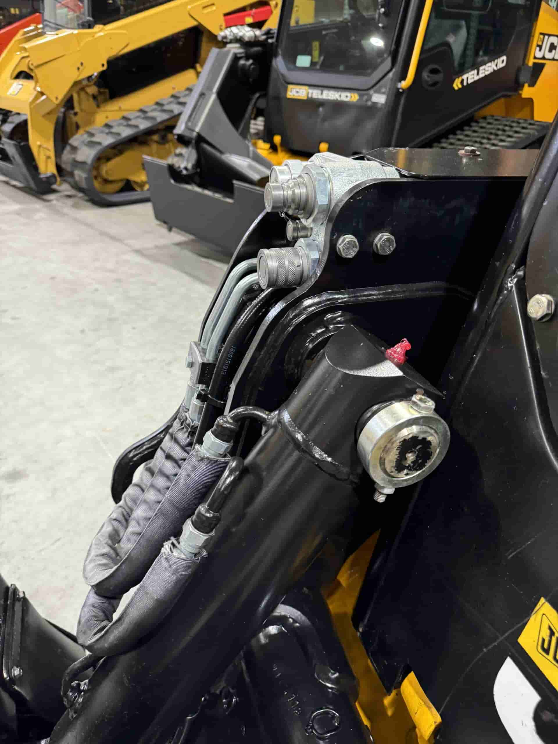 2018 JCB 215T
